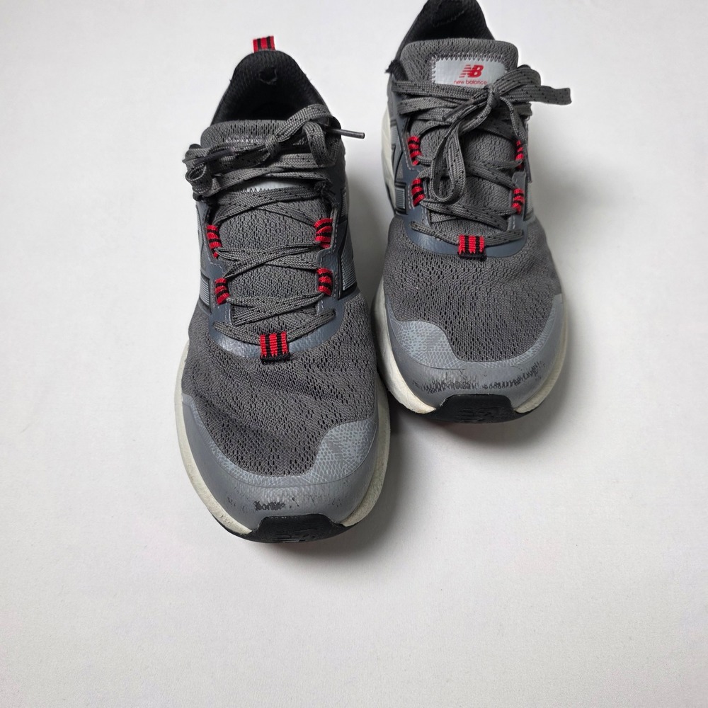 New Balance Fresh Foam X Garoé V2 Trail Running Shoe Men's Size 9 Gray Red